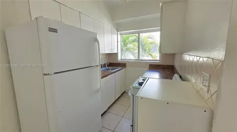 7629 Dickens Avenue Miami Beach FL 33141