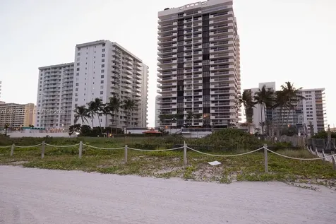 5757 Collins Avenue Miami Beach FL 33140