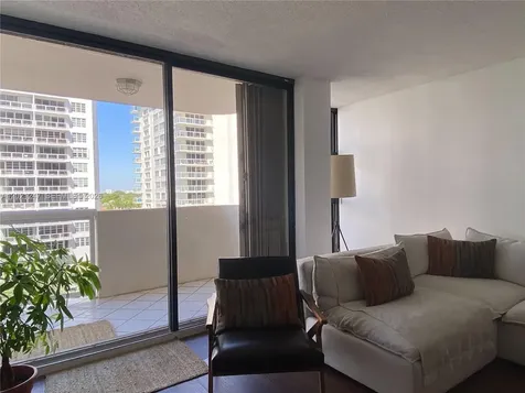 5757 Collins Avenue Miami Beach FL 33140