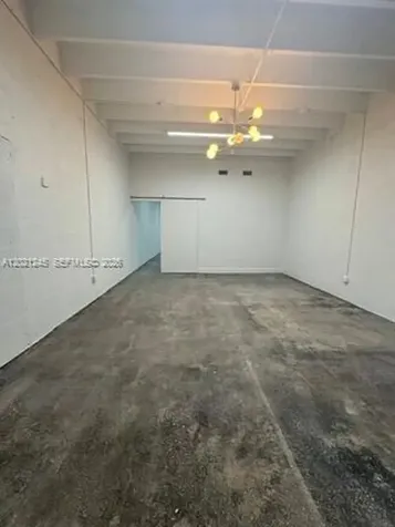 1825 NW 21st Street Miami FL 33142