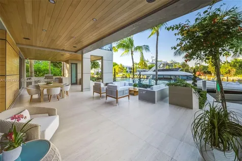 905 Belle Meade Island Drive Miami FL 33138