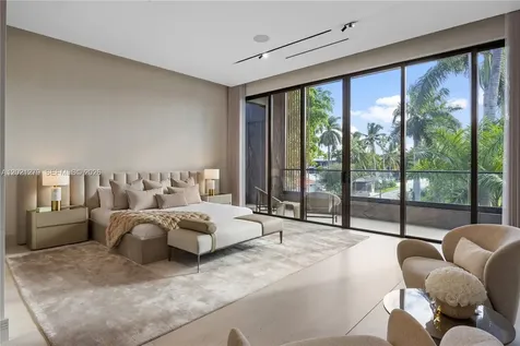 905 Belle Meade Island Drive Miami FL 33138
