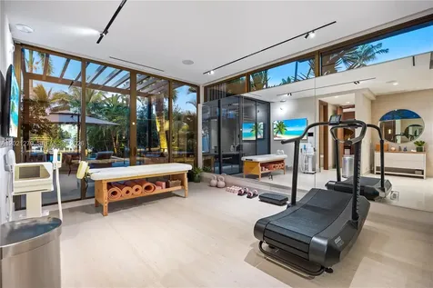 905 Belle Meade Island Drive Miami FL 33138