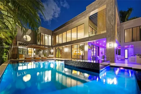 905 Belle Meade Island Drive Miami FL 33138