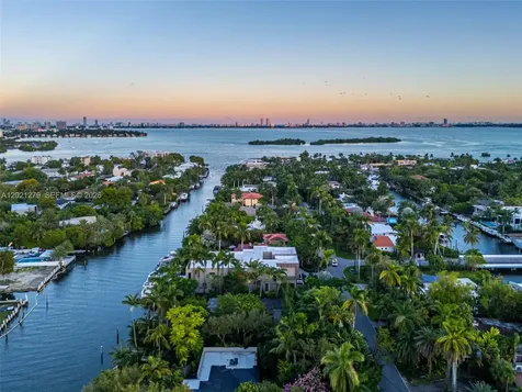 905 Belle Meade Island Drive Miami FL 33138
