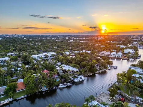905 Belle Meade Island Drive Miami FL 33138