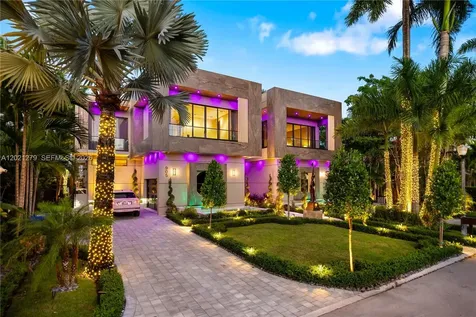 905 Belle Meade Island Drive Miami FL 33138