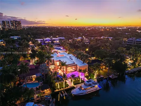 905 Belle Meade Island Drive Miami FL 33138
