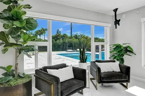1230 Adams Street Hollywood FL 33019