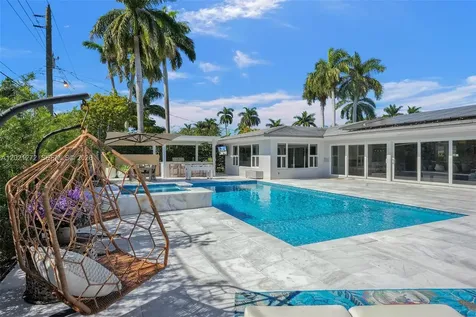 1230 Adams Street Hollywood FL 33019
