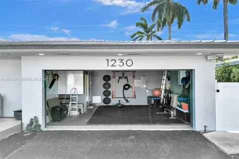 1230 Adams Street Hollywood FL 33019
