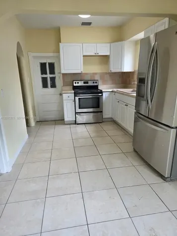 315 NW 53rd Street Miami FL 33127