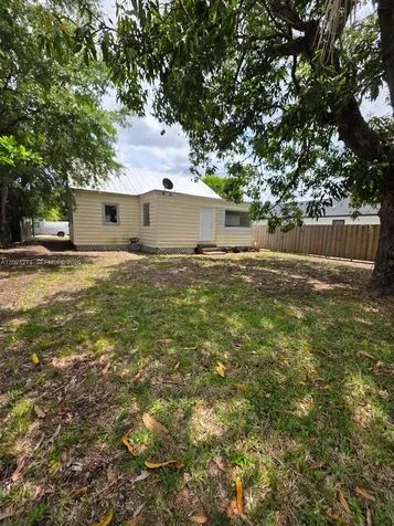 315 NW 53rd Street Miami FL 33127
