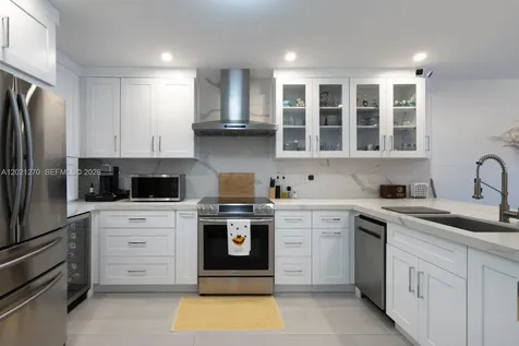6815 Edgewater Drive Coral Gables FL 33133