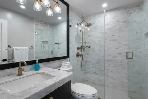 6815 Edgewater Drive Coral Gables FL 33133