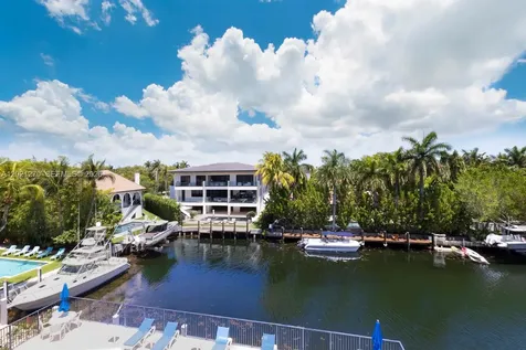 6815 Edgewater Drive Coral Gables FL 33133