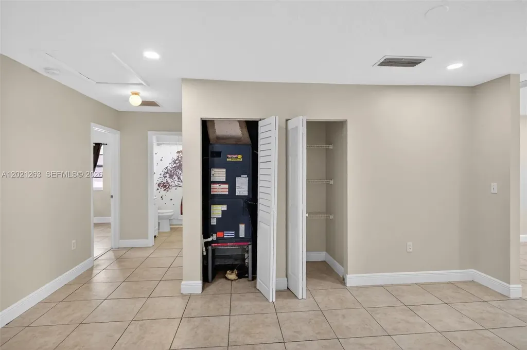 2620 NW 15th Street Fort Lauderdale FL 33311