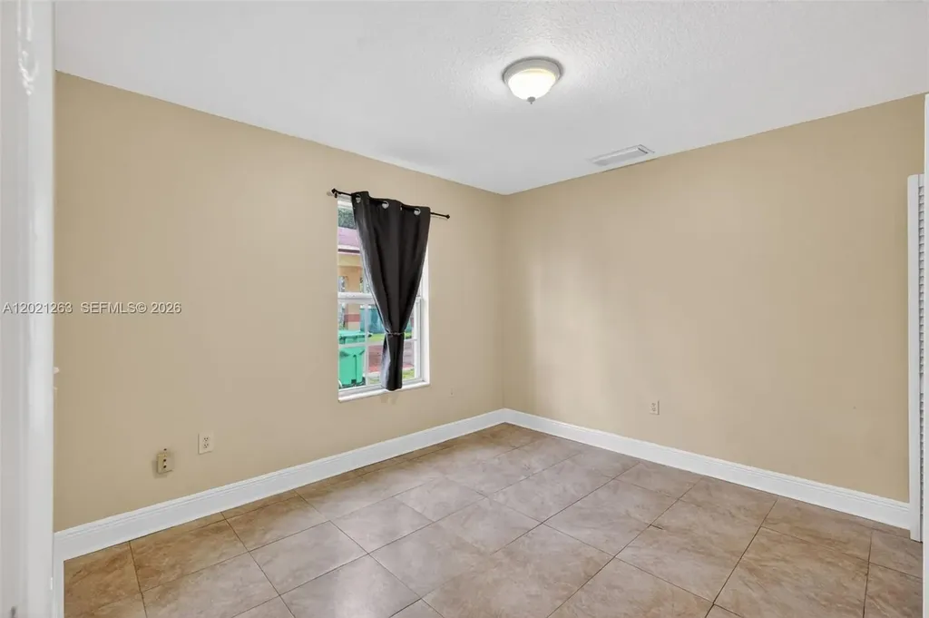 2620 NW 15th Street Fort Lauderdale FL 33311