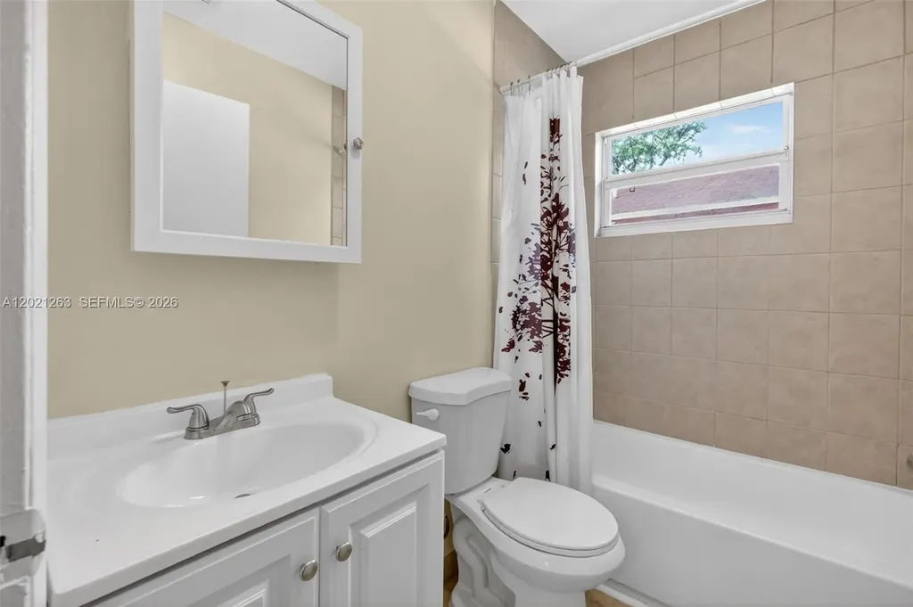2620 NW 15th Street Fort Lauderdale FL 33311
