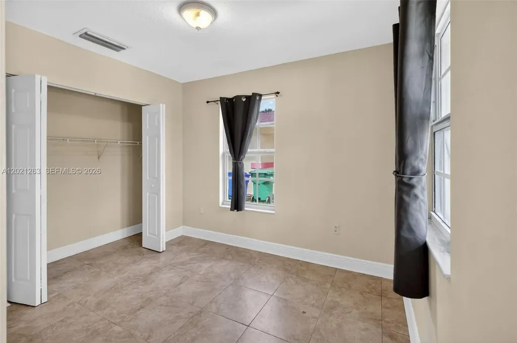 2620 NW 15th Street Fort Lauderdale FL 33311