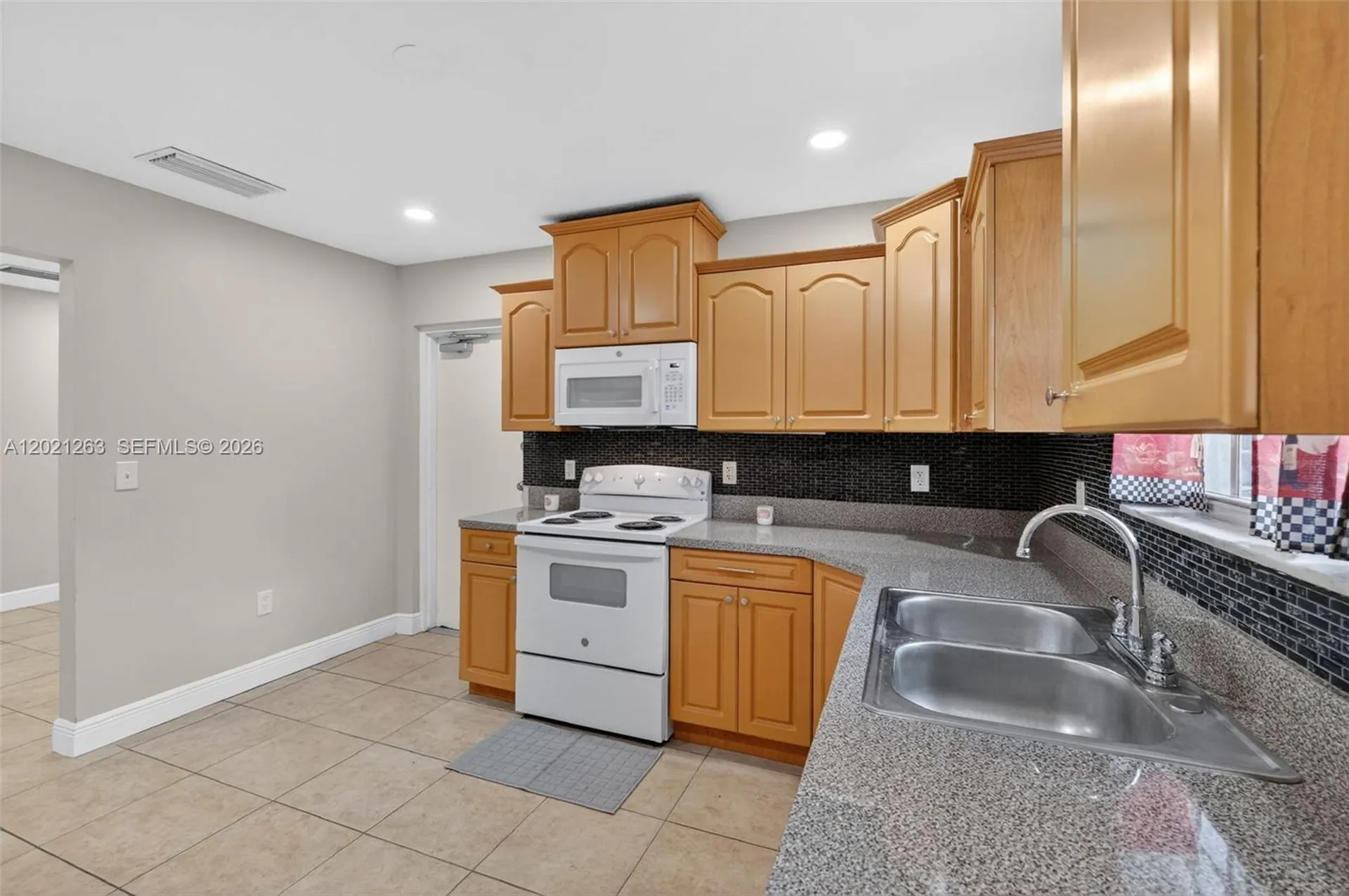 2620 NW 15th Street Fort Lauderdale FL 33311
