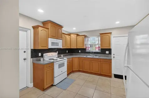2620 NW 15th Street Fort Lauderdale FL 33311