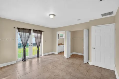 2620 NW 15th Street Fort Lauderdale FL 33311