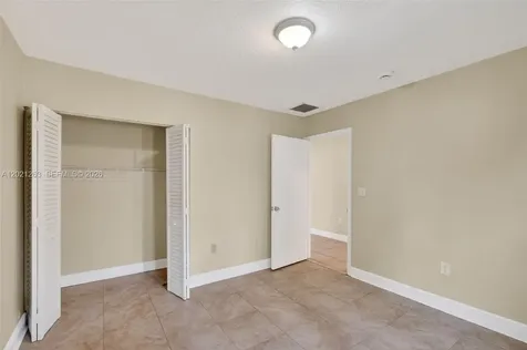 2620 NW 15th Street Fort Lauderdale FL 33311