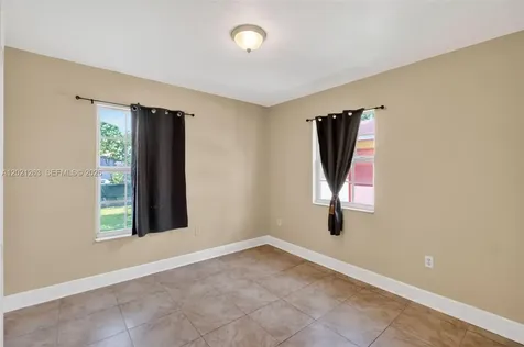 2620 NW 15th Street Fort Lauderdale FL 33311