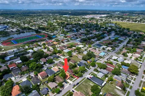 2620 NW 15th Street Fort Lauderdale FL 33311