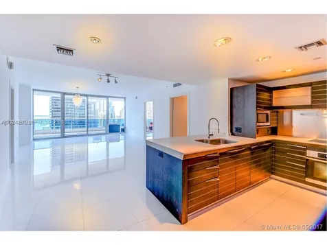 200 Biscayne Boulevard Way Miami FL 33131