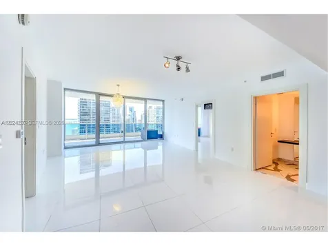 200 Biscayne Boulevard Way Miami FL 33131