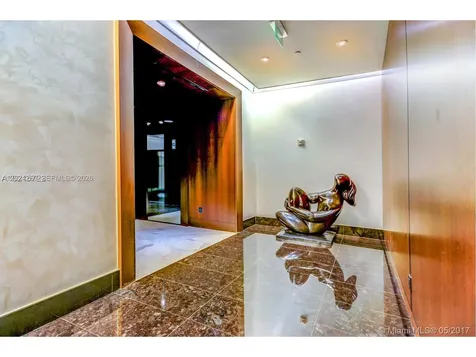 200 Biscayne Boulevard Way Miami FL 33131