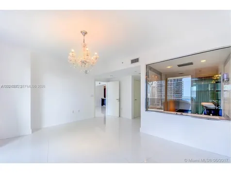 200 Biscayne Boulevard Way Miami FL 33131