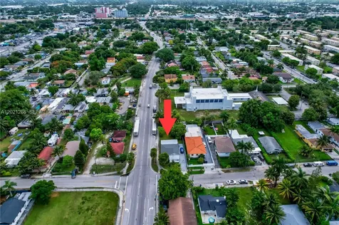8224 NW 1st Place Miami FL 33150