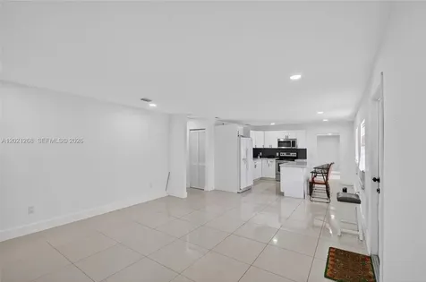 8224 NW 1st Place Miami FL 33150