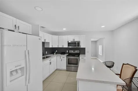 8224 NW 1st Place Miami FL 33150