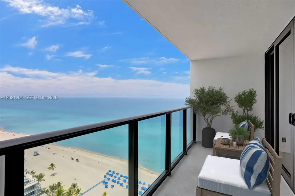 2301 S Ocean Drive Hollywood FL 33019