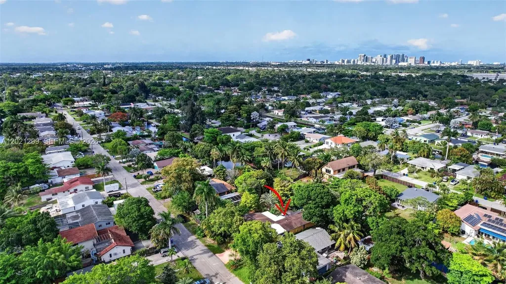2048 SW 28th Terrace Fort Lauderdale FL 33312