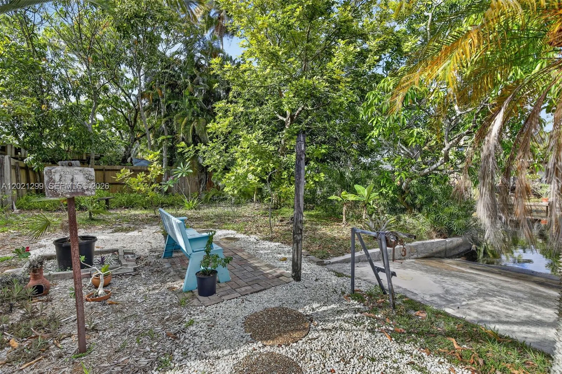 2048 SW 28th Terrace Fort Lauderdale FL 33312