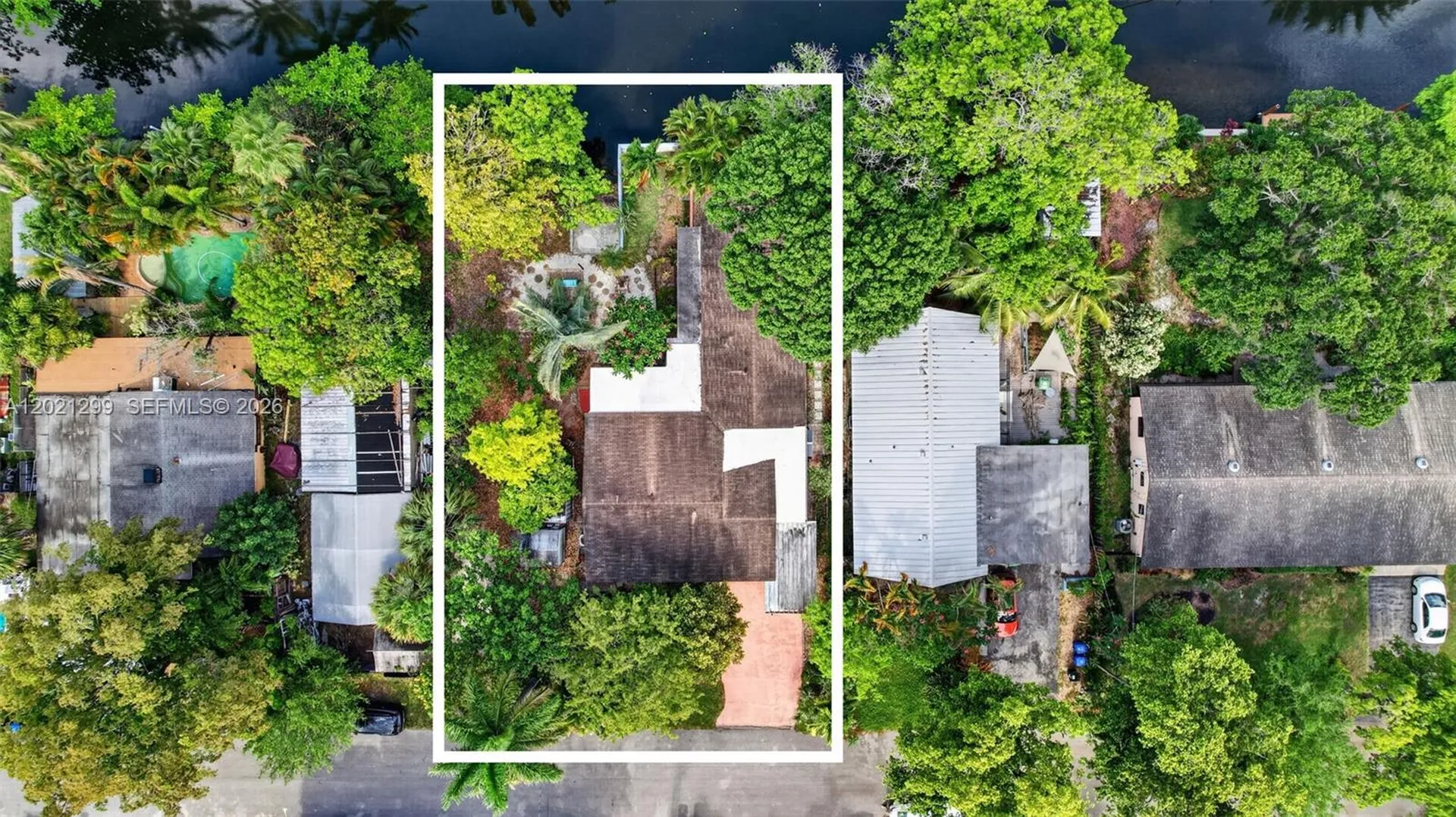 2048 SW 28th Terrace Fort Lauderdale FL 33312