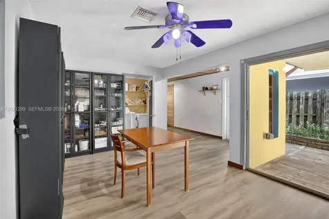 2048 SW 28th Terrace Fort Lauderdale FL 33312