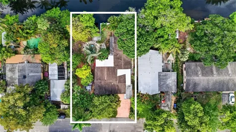 2048 SW 28th Terrace Fort Lauderdale FL 33312