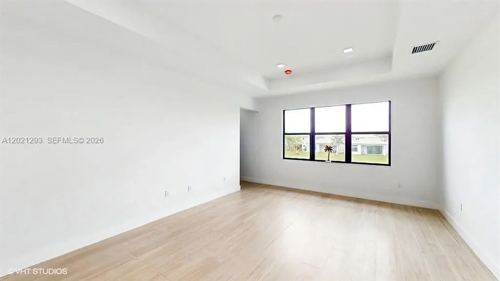 8350 Royal County Down Road Boca Raton FL 33434