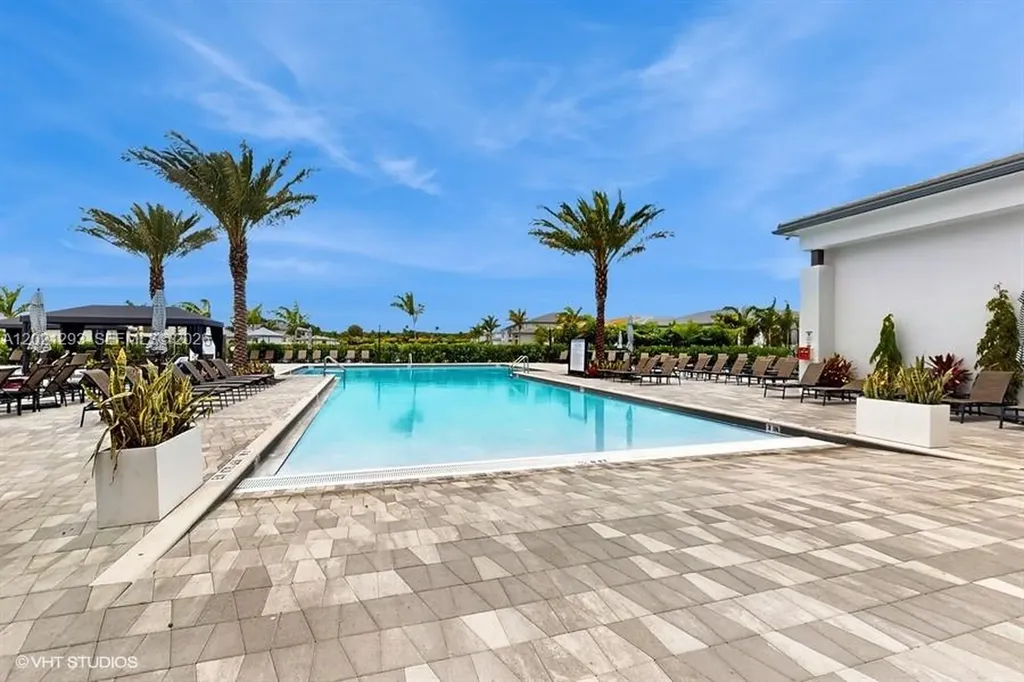 8350 Royal County Down Road Boca Raton FL 33434