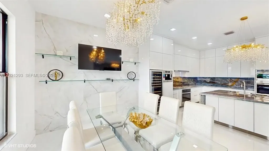 8350 Royal County Down Road Boca Raton FL 33434