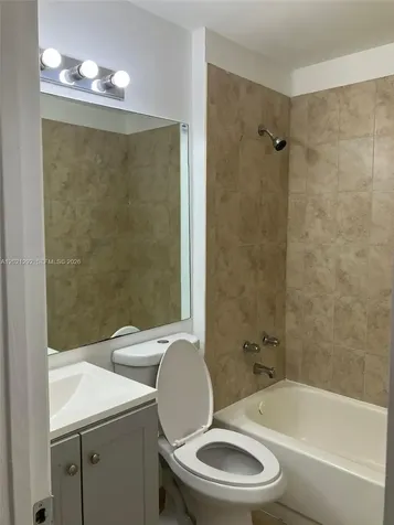 800 Cypress Park Way Deerfield Beach FL 33064