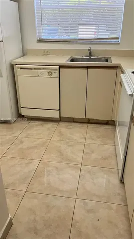 800 Cypress Park Way Deerfield Beach FL 33064