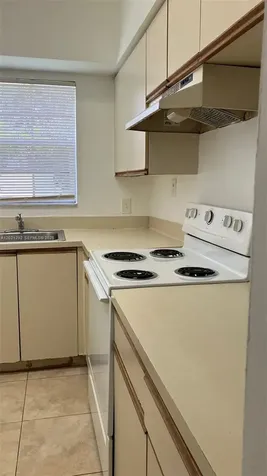 800 Cypress Park Way Deerfield Beach FL 33064