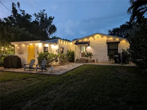Hollywood FL 33020